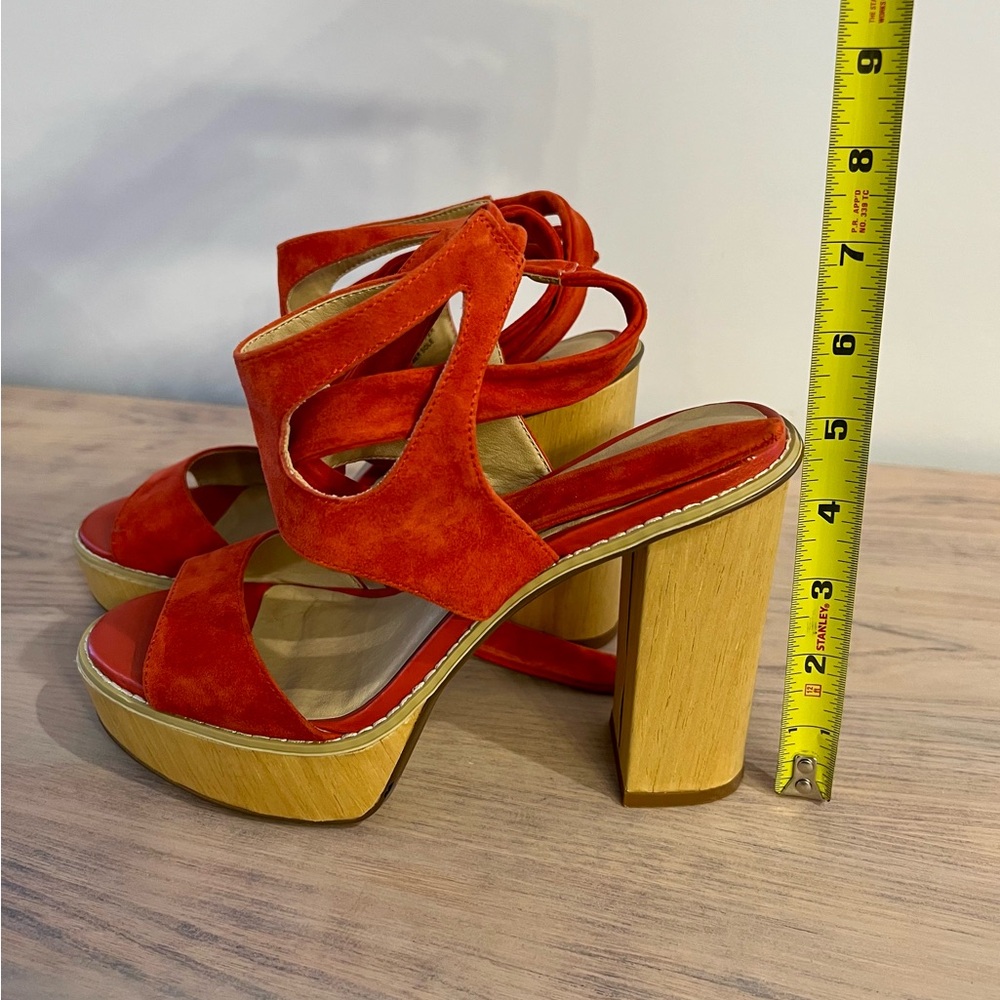Very Volatile Red Suede Platform Sandals - Picture 4 of 13